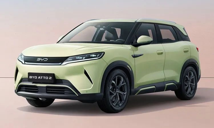 Nomeado ATTO 2, BYD Yuan UP será lançado no exterior em fevereiro de 2025